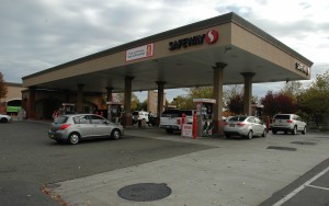 The Safeway Gas Station in Natomas Town Center was doing brisk business. 